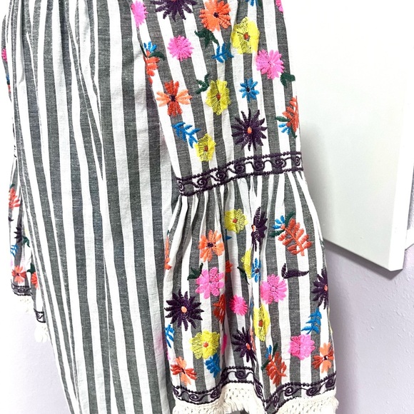 Striped Gray and Multicolor Embroidered Women's Top XS - Picture 11 of 11